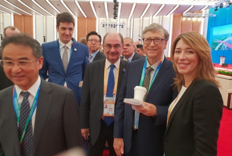 Aragón, presente en la inauguración de la mayor feria del mundo de importación en Shanghái Aragón, presente en la inauguración de la mayor feria del mundo de importación en Shanghái